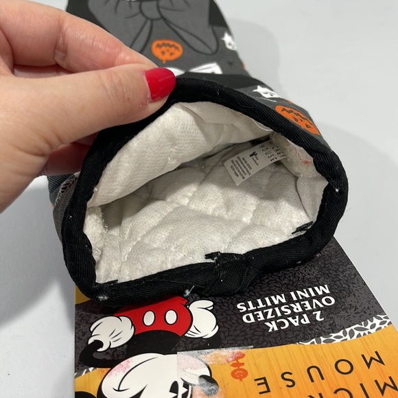 DISNEY Halloween Kitchen Oven Mitts Mickey And  Minnie Mouse BOO NEW - Picture 8 of 8